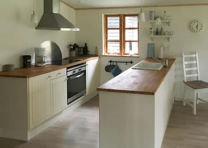 Summerhouse Near Marielyst With Large Garden